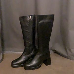 L’Intervalle Square toe boots - Size 9